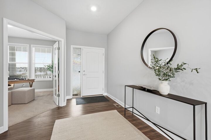 Property Photo: 975 Spancil Hill Way MN 55129