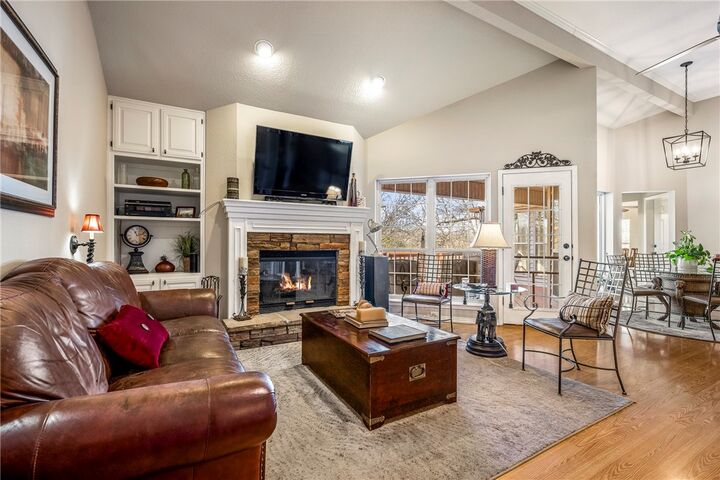 Property Photo:  7 Brixham Lane  AR 72714 