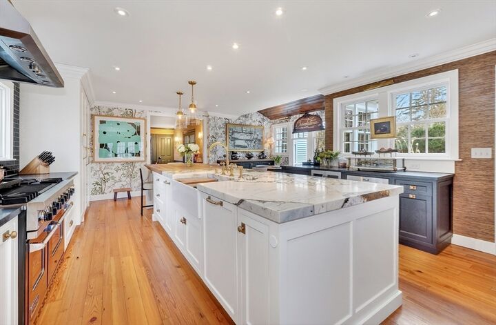 Property Photo:  107 Westford Rd  MA 01742 