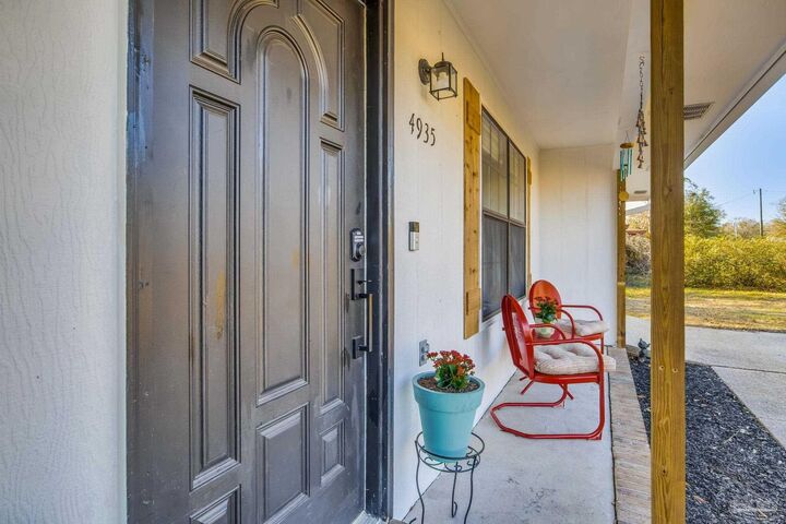 Property Photo:  4935 Andrea Ln  FL 32571 