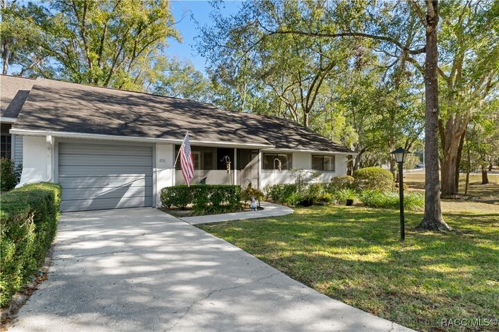 Property Photo:  531 W Cherry Laurel Court  FL 34465 