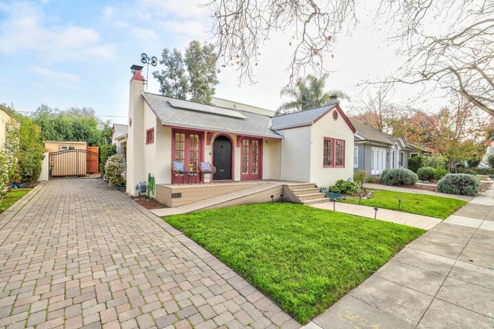 Property Photo:  798 Pershing Avenue  CA 95126 