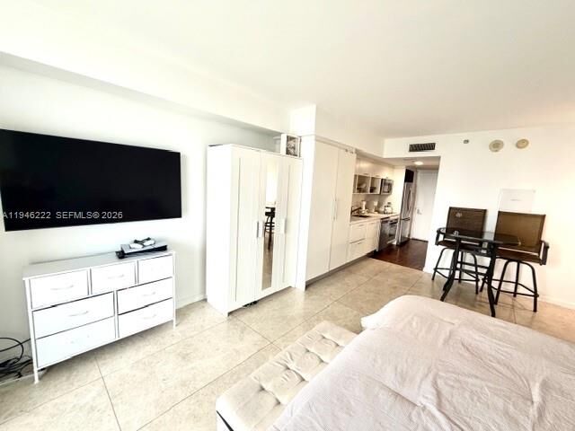 Property Photo:  50 Biscayne Blvd 705  FL 33132 