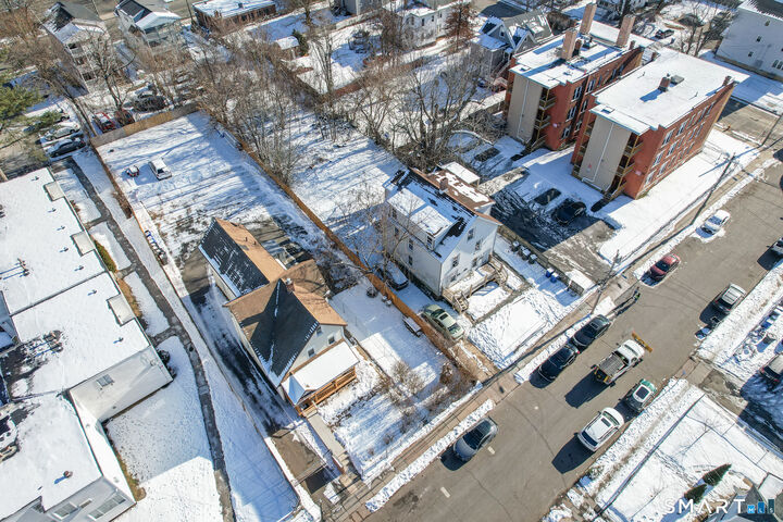 Property Photo:  218 Martin Street  CT 06120 