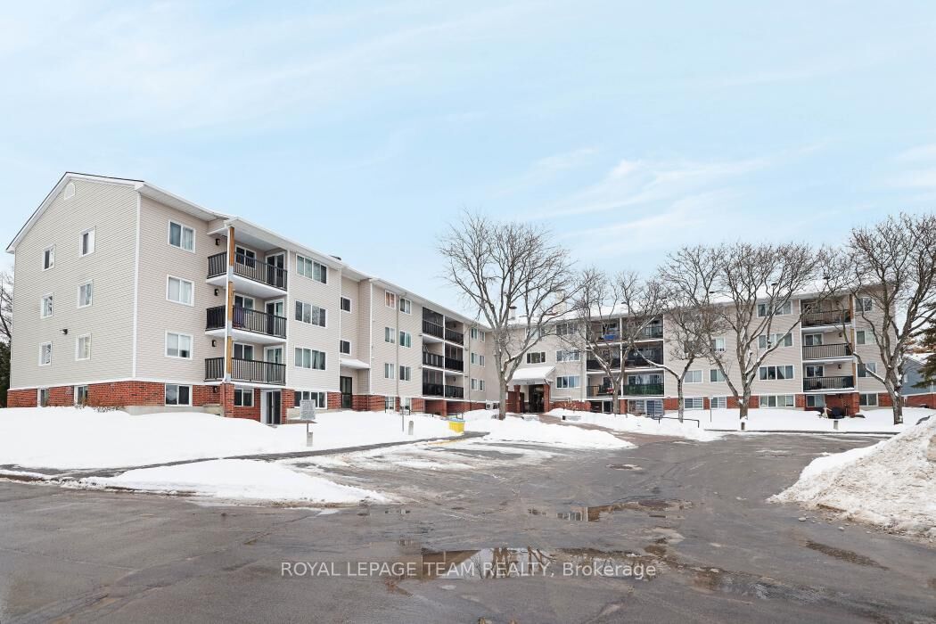 Property Photo: 6532 Bilberry Drive 205 ON K1C 4N9