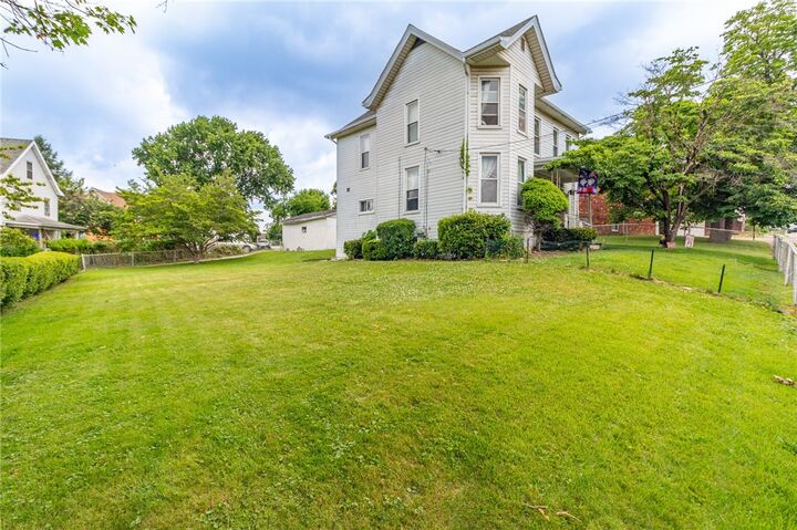 Property Photo: 641 W Newton St PA 15601