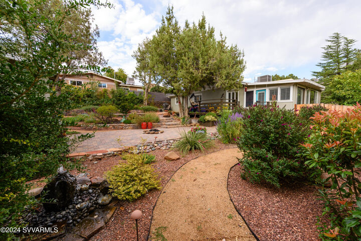 Property Photo:  821 Brewer Road  AZ 86336 
