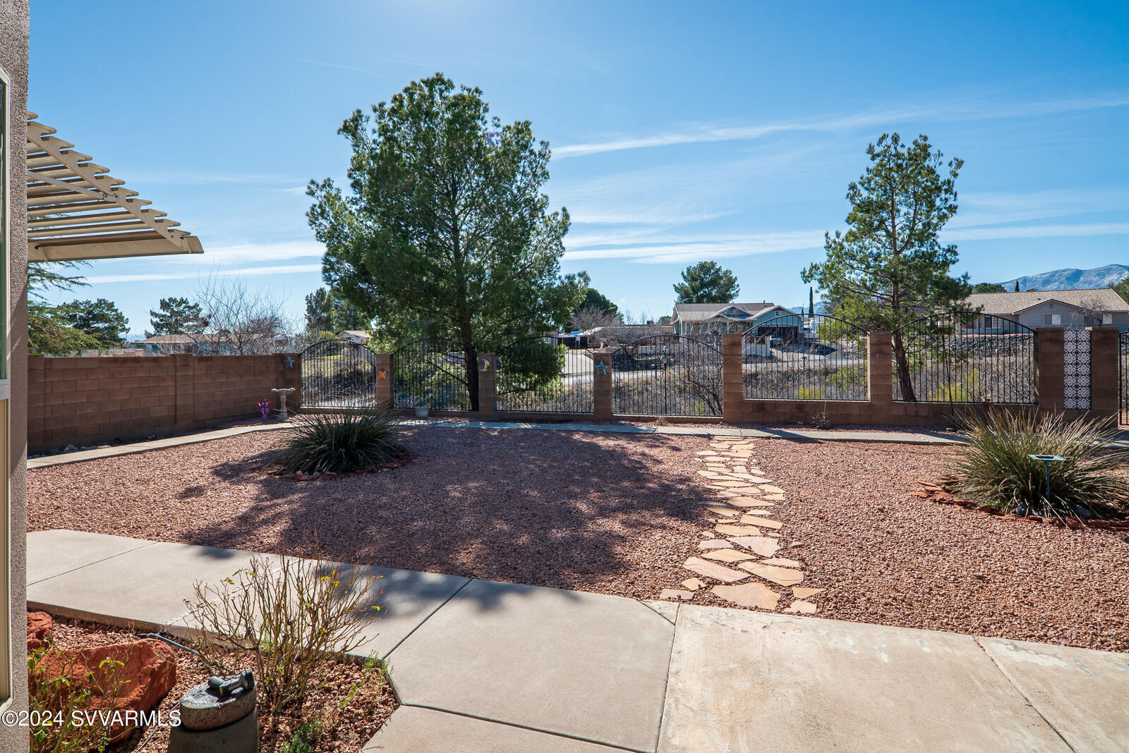 Property Photo: 1335 E Ridgeview Drive AZ 86326