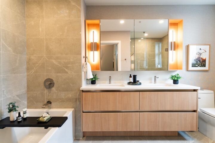 Property Photo:  2050 Glenaire Drive 128  BC V7P 1Y3 