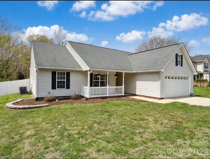 Property Photo:  161 Bradford Glyn Drive  NC 28115 