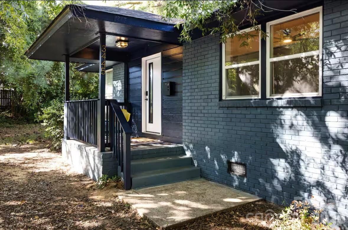 Property Photo: 3445/3447 Tappan Place NC 28205