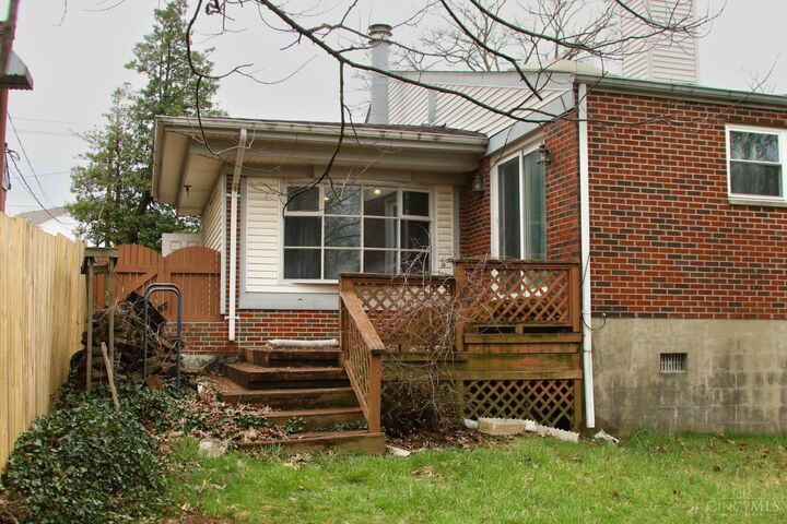 Property Photo: 2424 Banning Road OH 45239