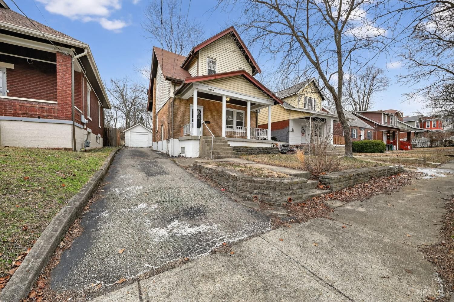 Property Photo:  1059 Lockman Avenue  OH 45238 