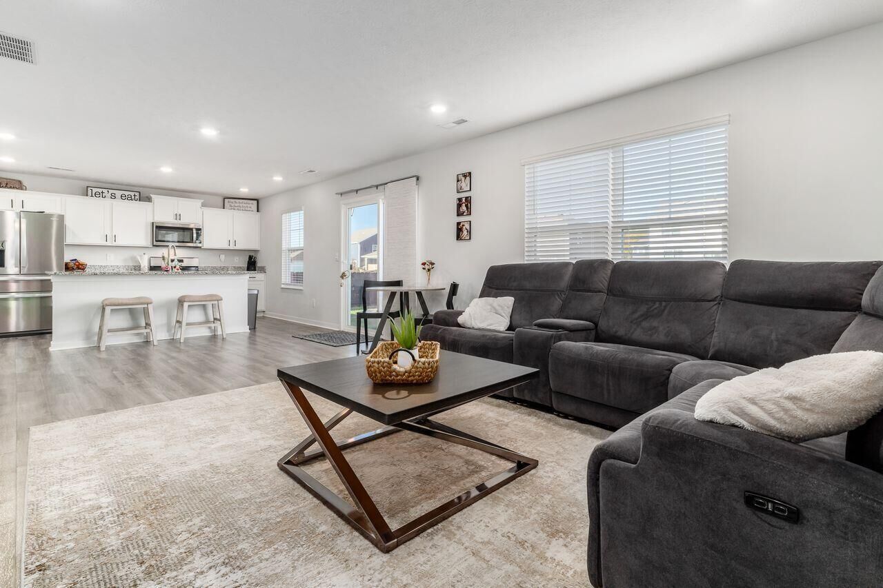 Property Photo:  377 St James Gate Way  OH 43055 