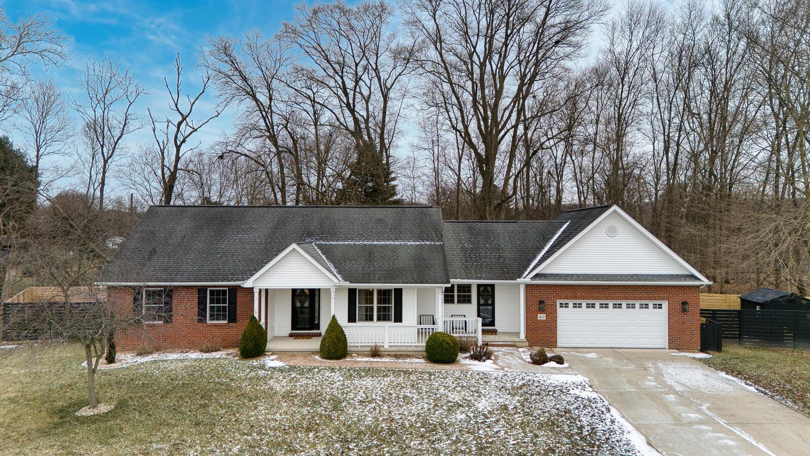 Property Photo:  413 Patrick S Drive  OH 43055 