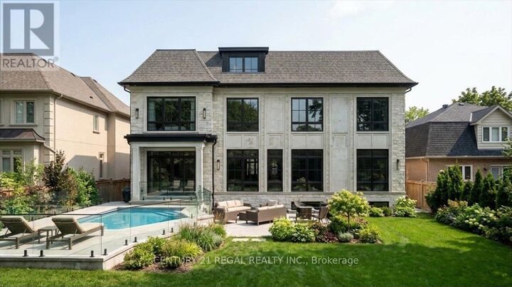 Property Photo:  11 Montressor Drive  ON M2P 1Y9 