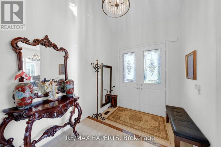 Property Photo:  10 Falkland Road  ON L6P 4C3 