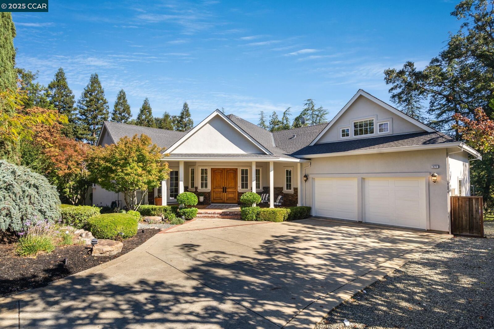 Property Photo:  471 El Rio  CA 94526 