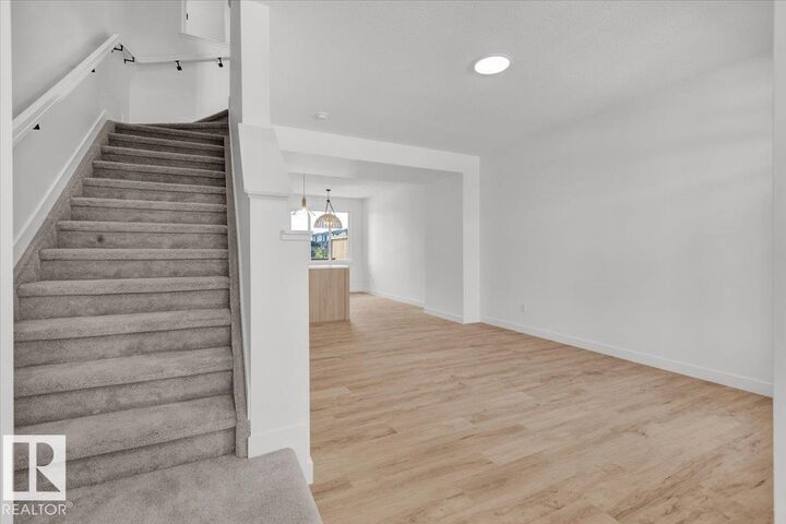 Property Photo:  1315 Keswick Drive SW  AB T6W 4V8 