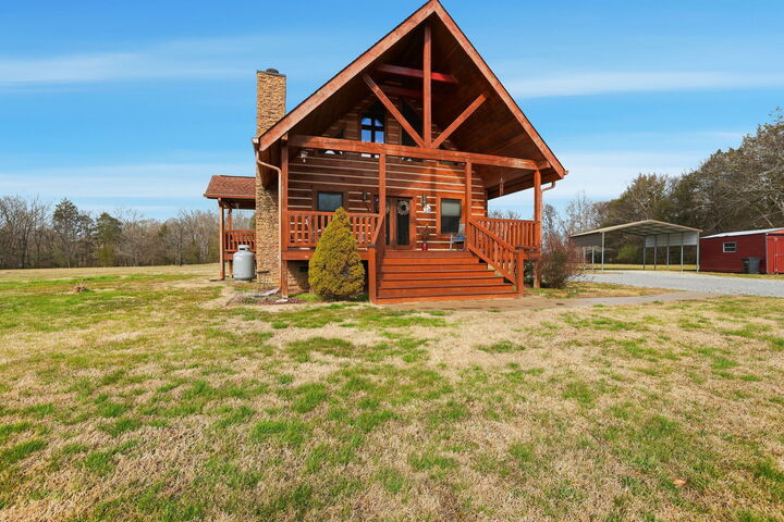 Property Photo: 313 Lowry Lane GA 30707