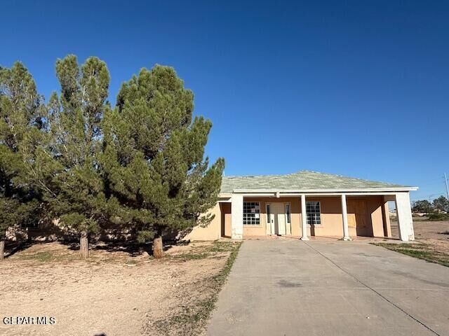 Property Photo:  625 Fray Vargas Road  TX 79927 