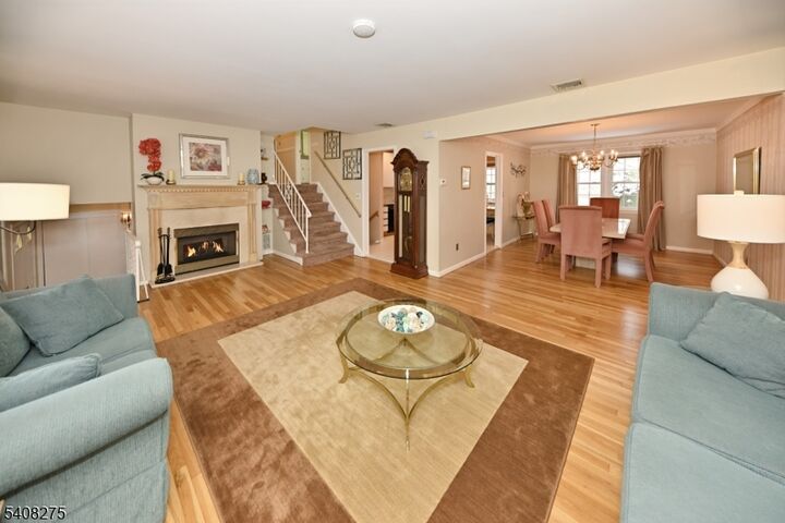 Property Photo:  368 Elmwood Dr  NJ 07652 