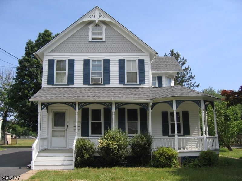 Property Photo: 37 W Hanover Avenue-2nd Flr NJ 07950