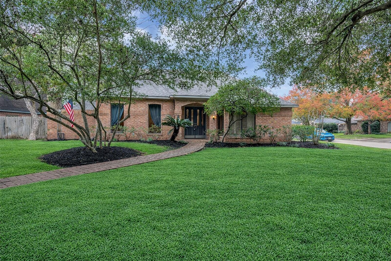 Property Photo: 11606 Cherryknoll Drive TX 77077