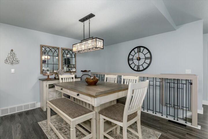 Property Photo: 4316 Woodland Avenue IA 50266