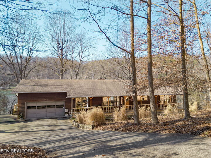 Property Photo:  143 Bendamere Drive  TN 37763 