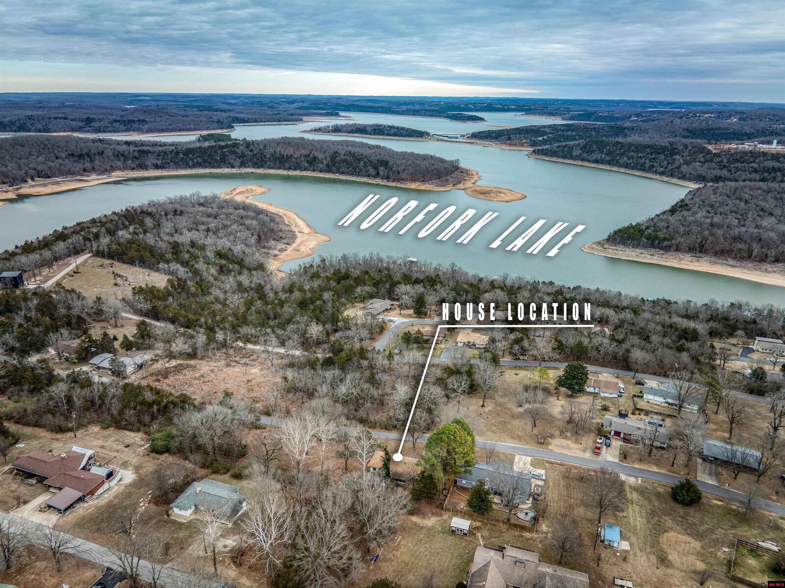 Property Photo:  142 Crestview Drive  AR 72653 