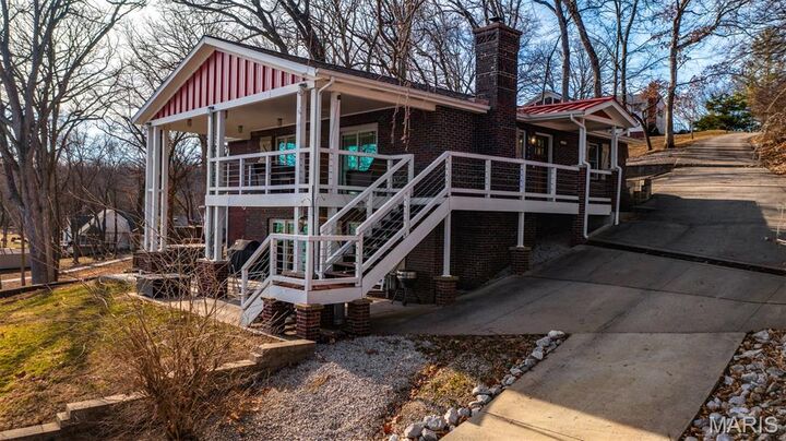 Property Photo: 256 Arrowhead Lane IL 62056