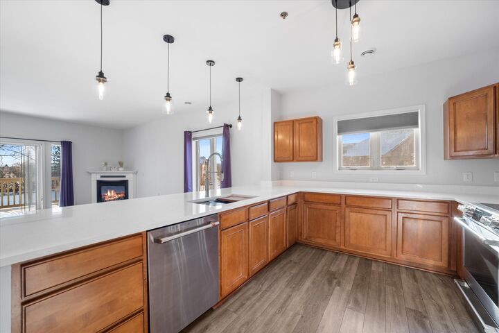 Property Photo:  1500 Gabriel Dr 5  WI 53188 