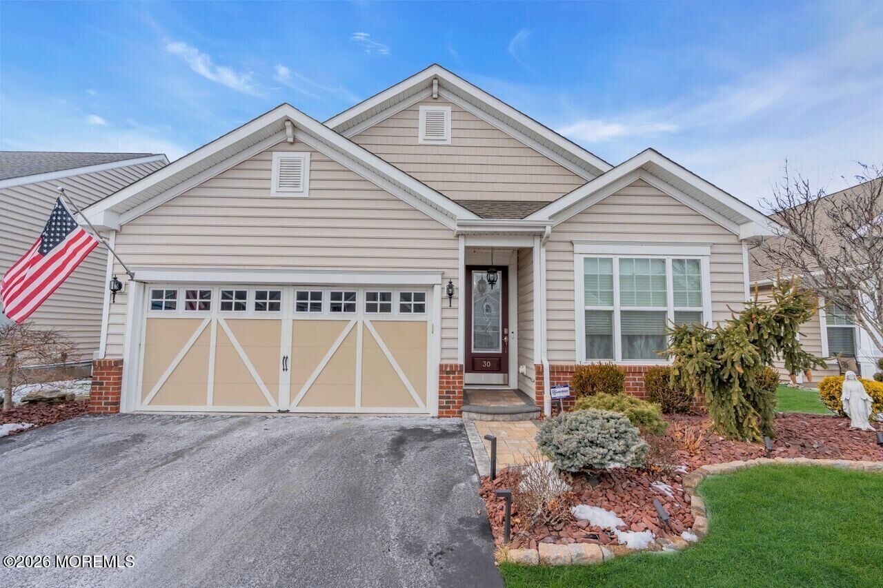 Property Photo:  30 Harvest Ridge Road  NJ 07731 
