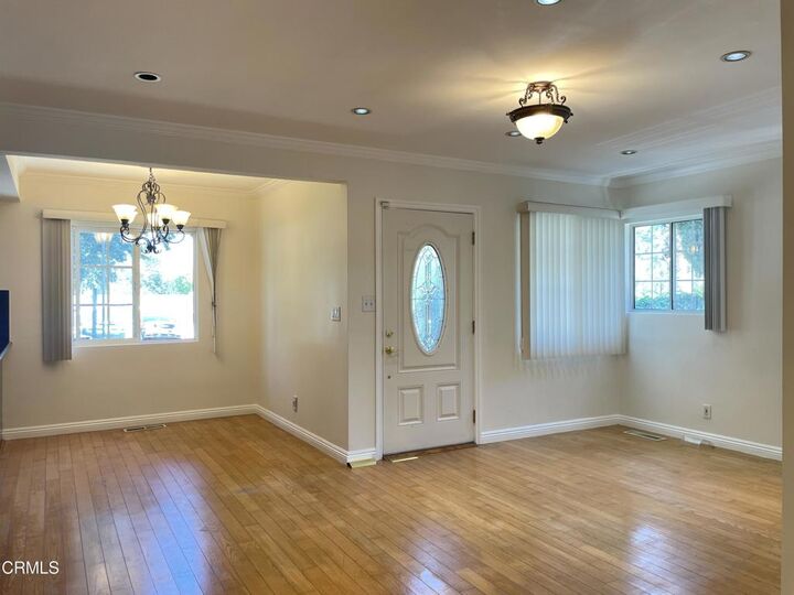 Property Photo:  4439 Alta Canyada Road  CA 91011 