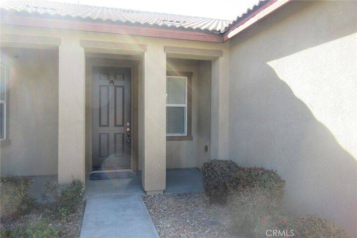 Property Photo: 15173 Goshen Court CA 92394