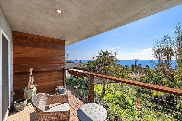 Property Photo:  289 San Joaquin Drive  CA 92651 