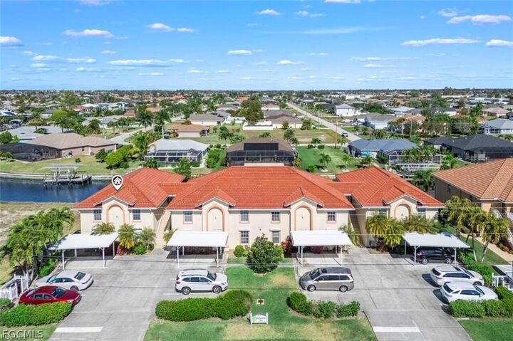 Property Photo:  925 SW 47th Terrace 201  FL 33914 