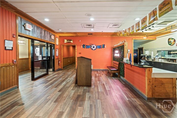 Property Photo:  762 Veterans Parkway  GA 31313 