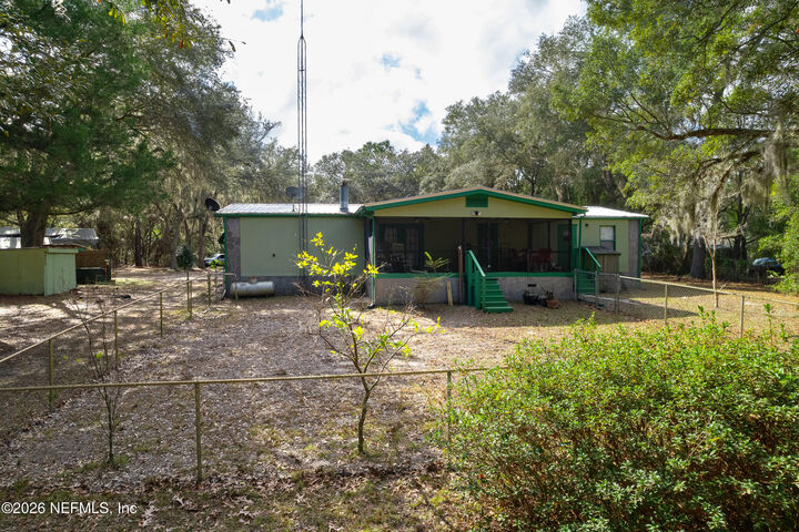 Property Photo:  108 Sand Lake Drive  FL 32181 
