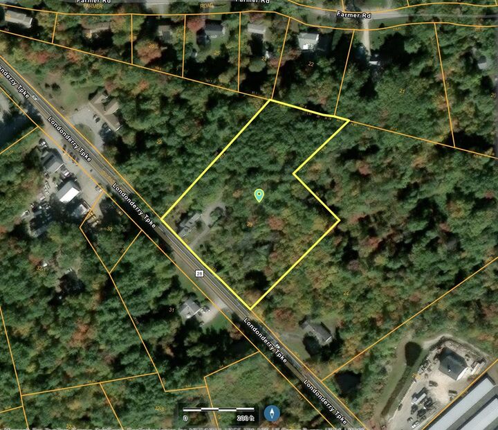 Property Photo:  267 Londonderry Turnpike  NH 03106 