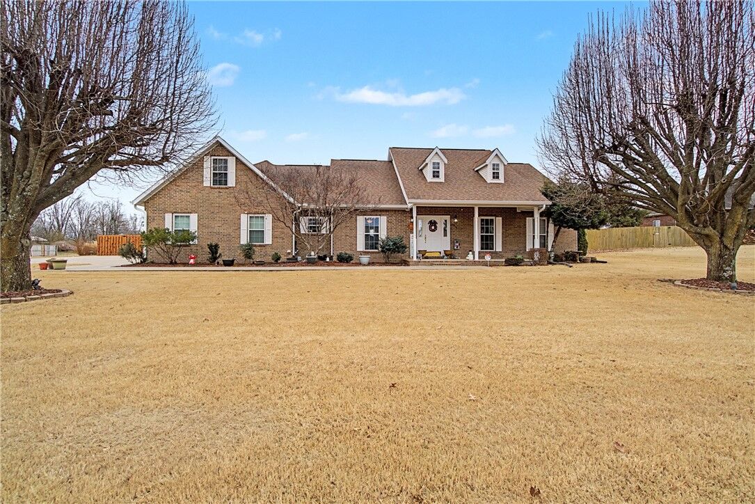 Property Photo:  1219 Bob White Avenue  AR 72764 