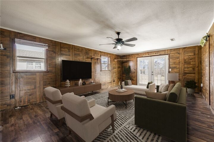 Property Photo: 1107 White Road AR 72762