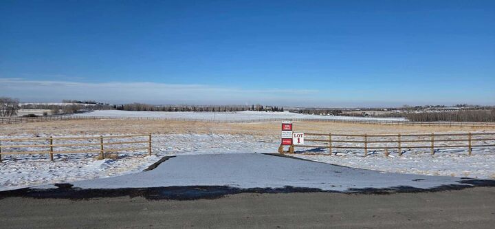 Property Photo: 48024 295 Avenue E AB T0L 0X0