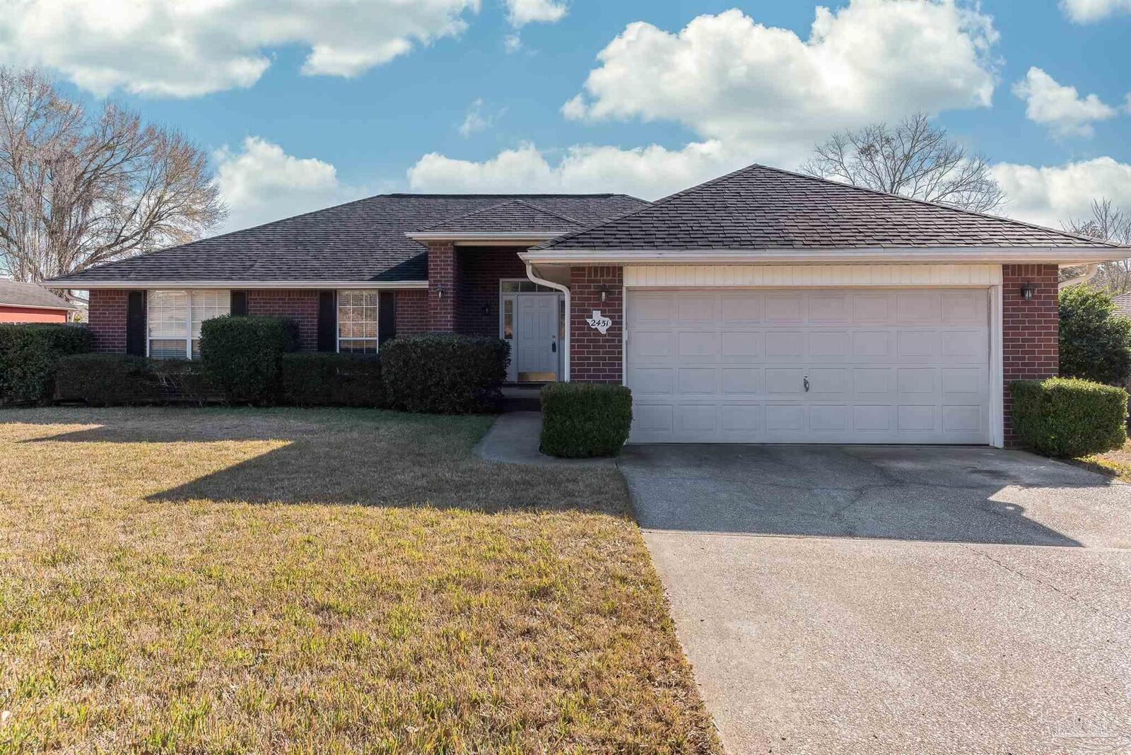 Property Photo:  2451 Devine Farm Rd  FL 32533 