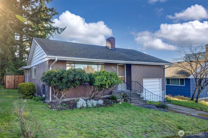 Property Photo:  5016 N  13th Street  WA 98406 