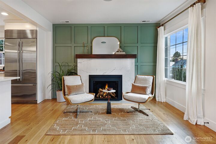 Property Photo:  7060  Dibble Avenue NW  WA 98117 