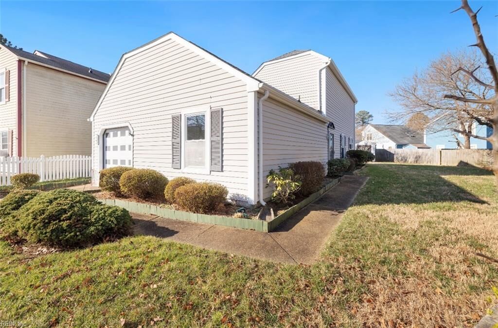 Property Photo:  5416 Lord Dunmore Ct  VA 23464 