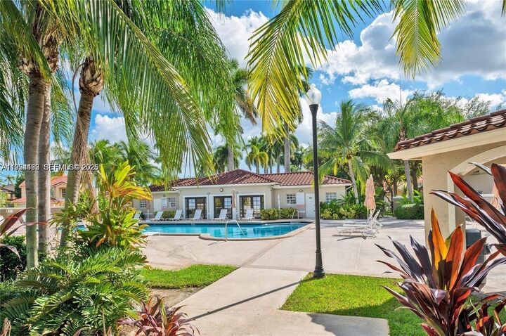 Property Photo: 13934 SW 102nd Ln 13934 FL 33186