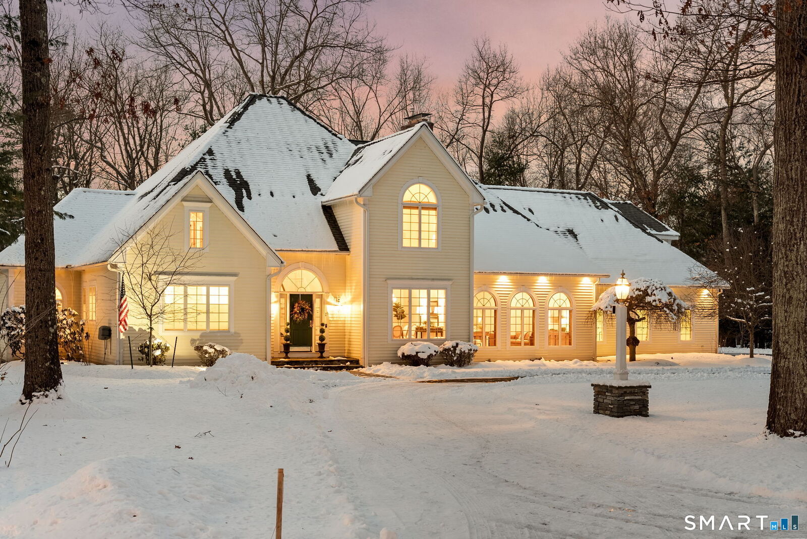 Property Photo: 25 Pembroke Hill CT 06032